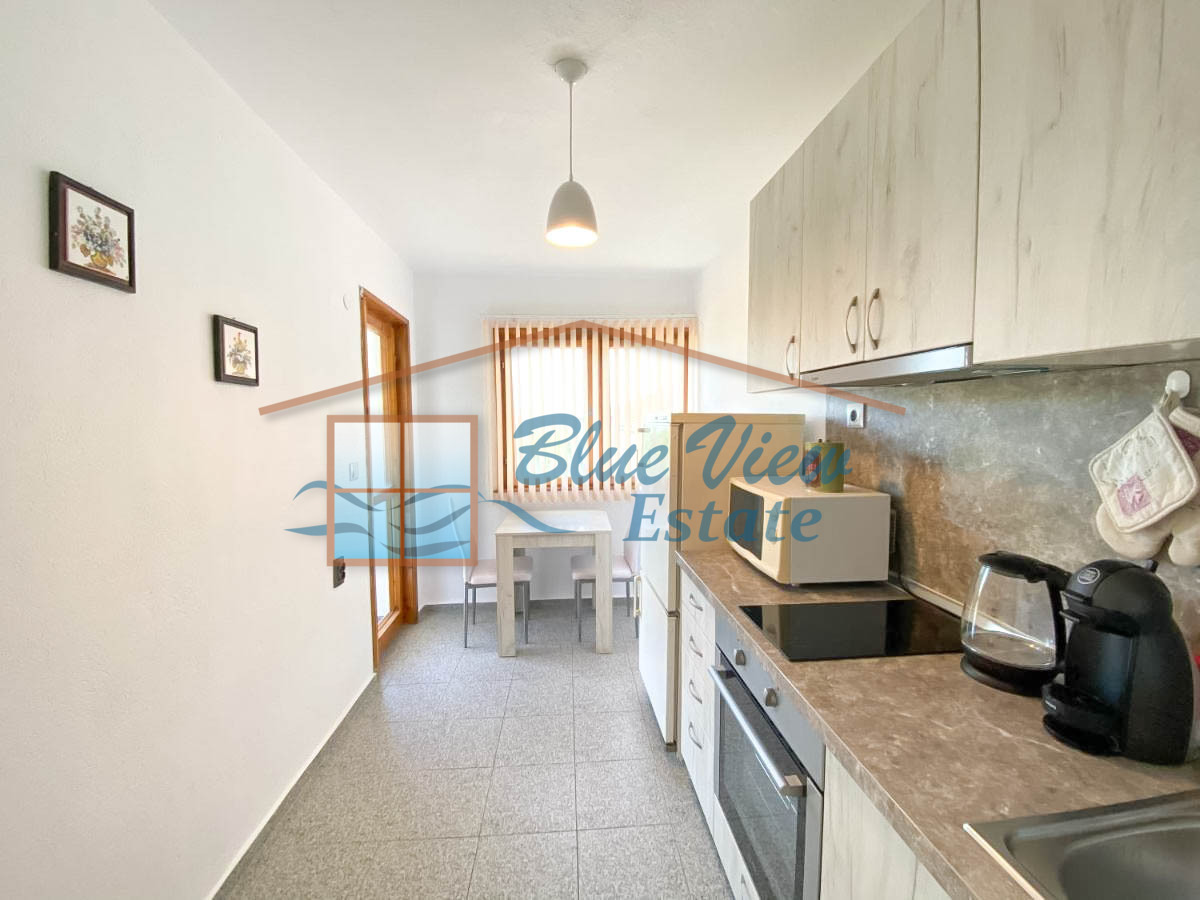 Продава КЪЩА, гр. Балчик, област Добрич, снимка 9 - Къщи - 53959918