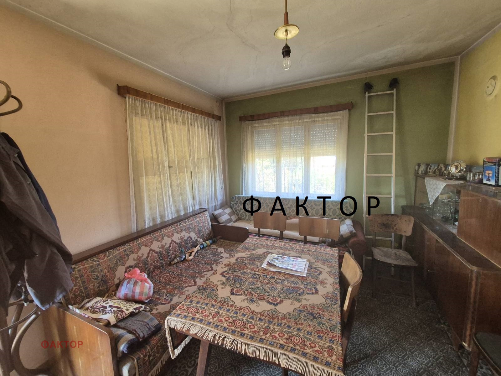 Продава КЪЩА, гр. Пловдив, Коматево