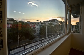  4- | Imot.bg    2