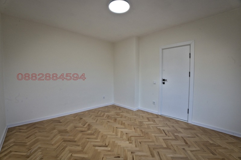 Продава  4-стаен град Варна , Център , 120 кв.м | 28795887 - изображение [7]