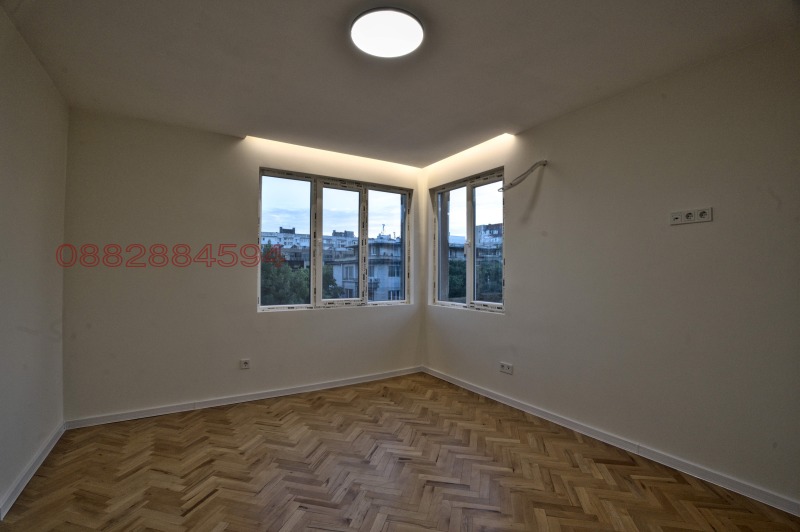 Продава  4-стаен град Варна , Център , 120 кв.м | 28795887 - изображение [6]
