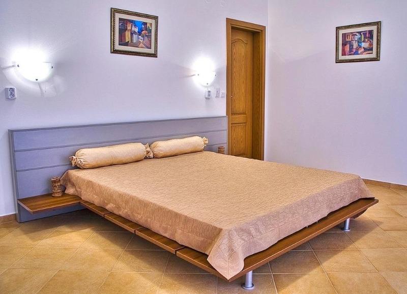 Продава КЪЩА, с. Кошарица, област Бургас