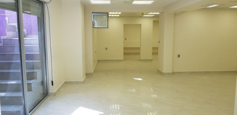 Продава  Магазин град Варна , Завод Дружба , 100 кв.м | 87064532