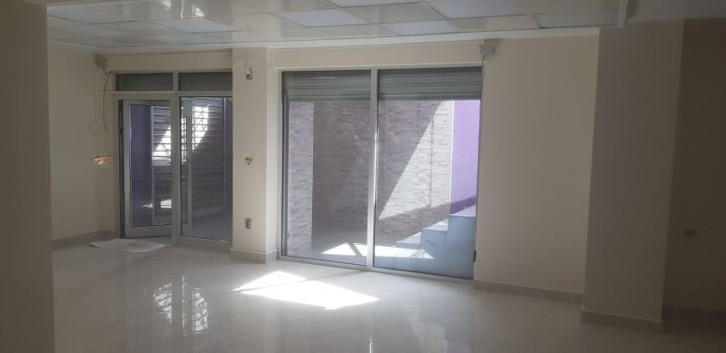 Продава  Магазин град Варна , Завод Дружба , 100 кв.м | 87064532 - изображение [4]