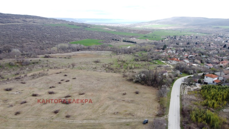 Продава ПАРЦЕЛ, с. Осеново, област Варна