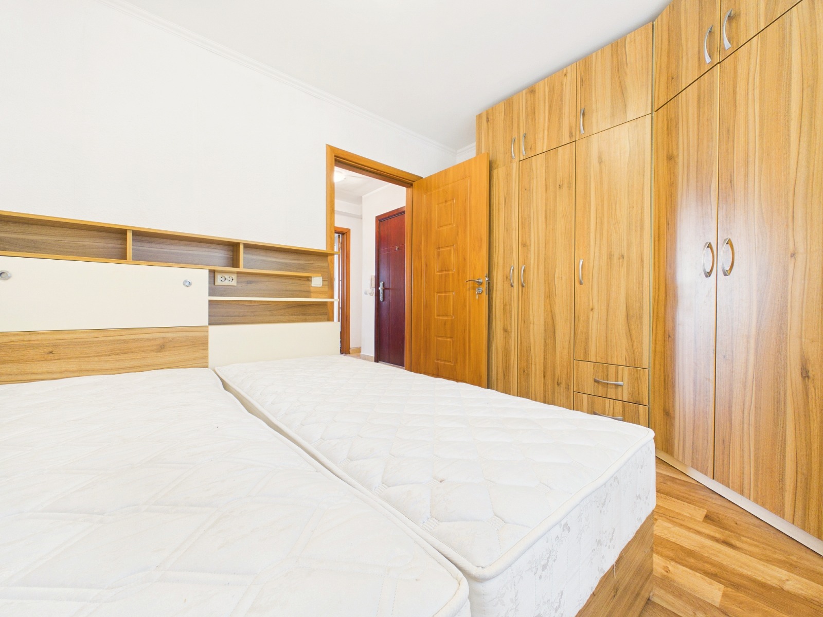 Продава 2-СТАЕН, гр. Балчик, област Добрич, снимка 2 - Апартаменти - 55747436