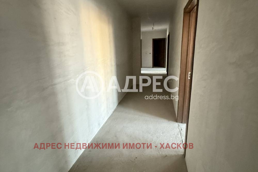 Продава МНОГОСТАЕН, гр. Хасково, Център, снимка 8 - Апартаменти - 54118812