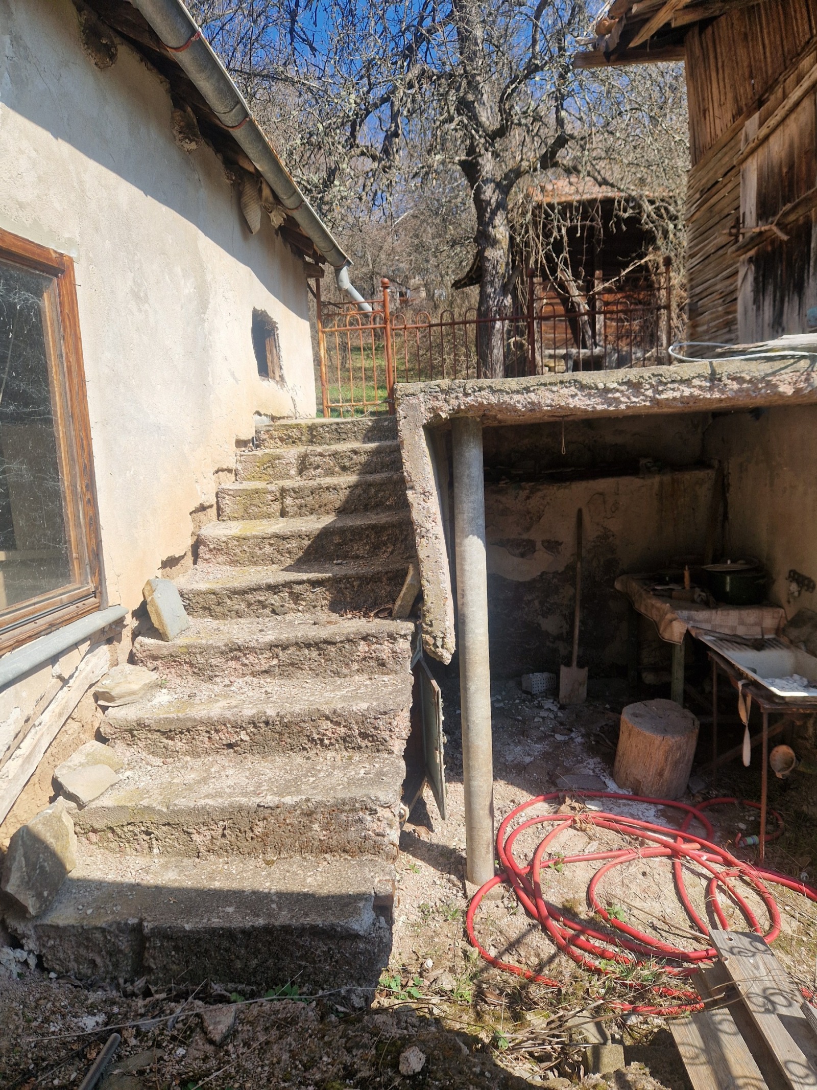 Продава ВИЛА, с. Ръжавец, област Перник, снимка 8 - Вили - 53949704