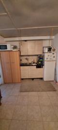 Продава КЪЩА, с. Бенковски, област Варна, снимка 11