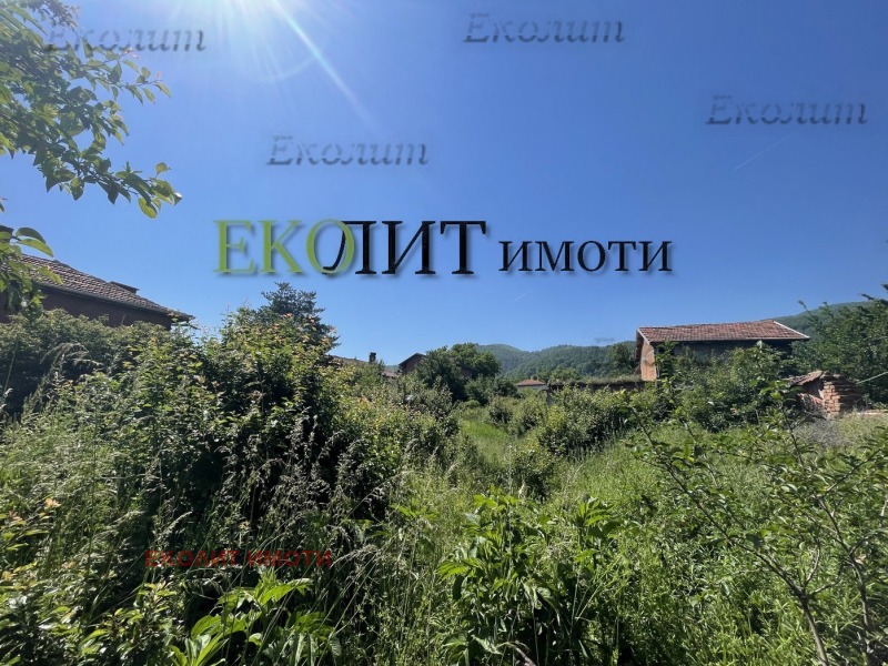 Продава ПАРЦЕЛ в област София, гр. Ихтиман - 1090 кв.м / 53 000 € » 103 658.99 лв., ЕКОЛИТ ИМОТИ