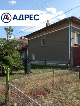 Продава  Къща, с. Вълчитрън