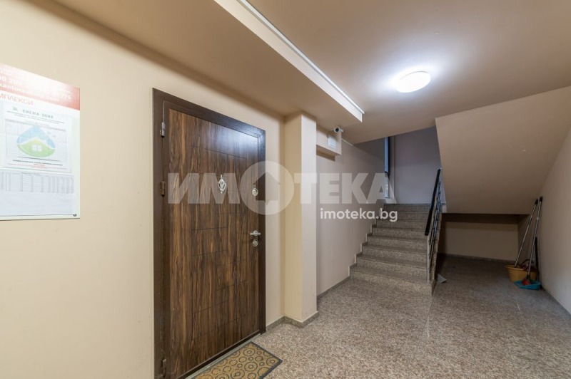 Продава 2-СТАЕН, гр. Варна, Зимно кино Тракия, снимка 14 - Aпартаменти - 48959633