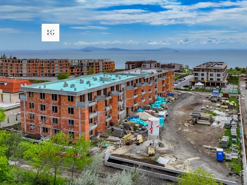 Satılık  1 yatak odası Burgas , Sarafovo , 68 metrekare | 33283478 - görüntü [2]