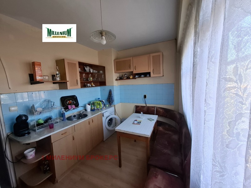 Eladó  2 hálószobás Plovdiv , Vastanicseski , 66 négyzetméter | 77712391 - kép [2]