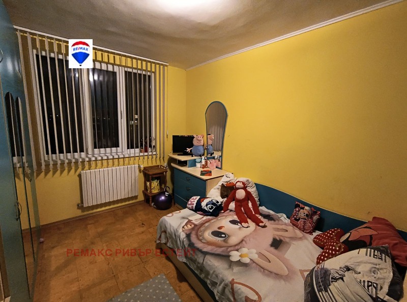 Продава 3-СТАЕН, гр. Русе, Хъшове, снимка 2 - Апартаменти - 52799657