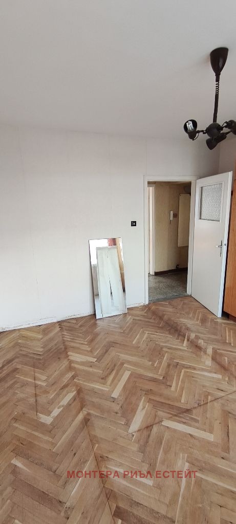 Продава 4-СТАЕН, гр. Варна, Левски 1, снимка 10 - Апартаменти - 53857576