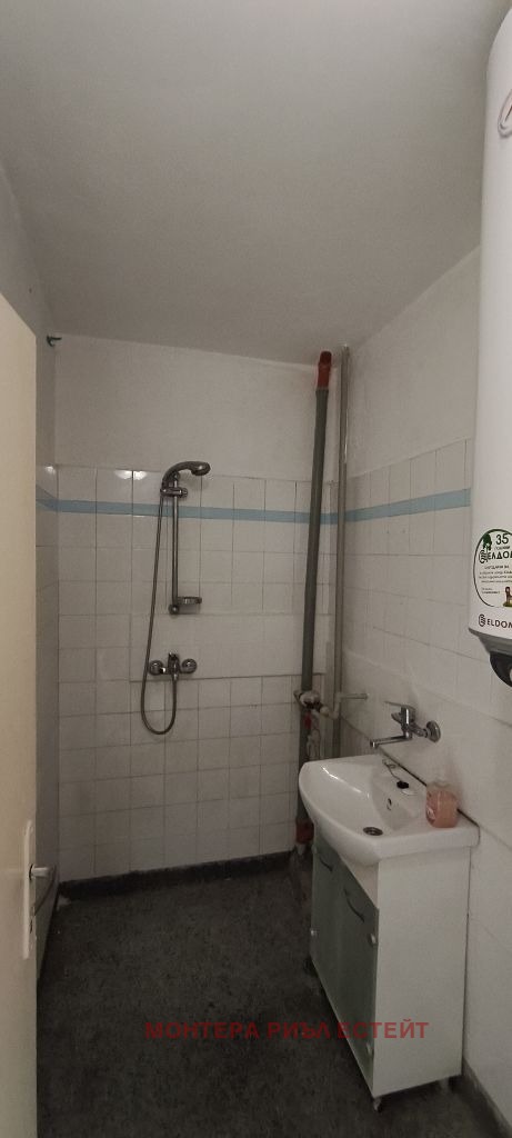 Продава 4-СТАЕН, гр. Варна, Левски 1, снимка 13 - Апартаменти - 53857576