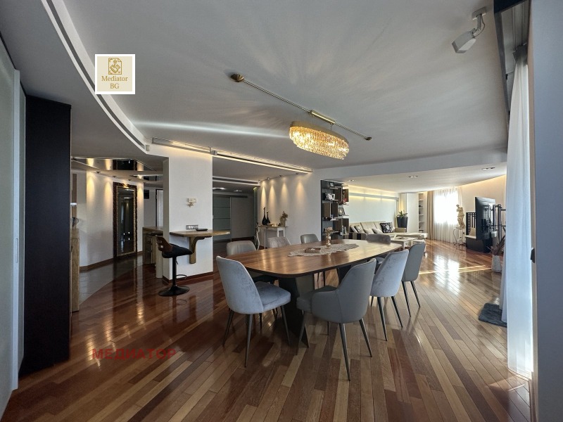 Продава  Многостаен град София , Лозенец , 275 кв.м | 93735814