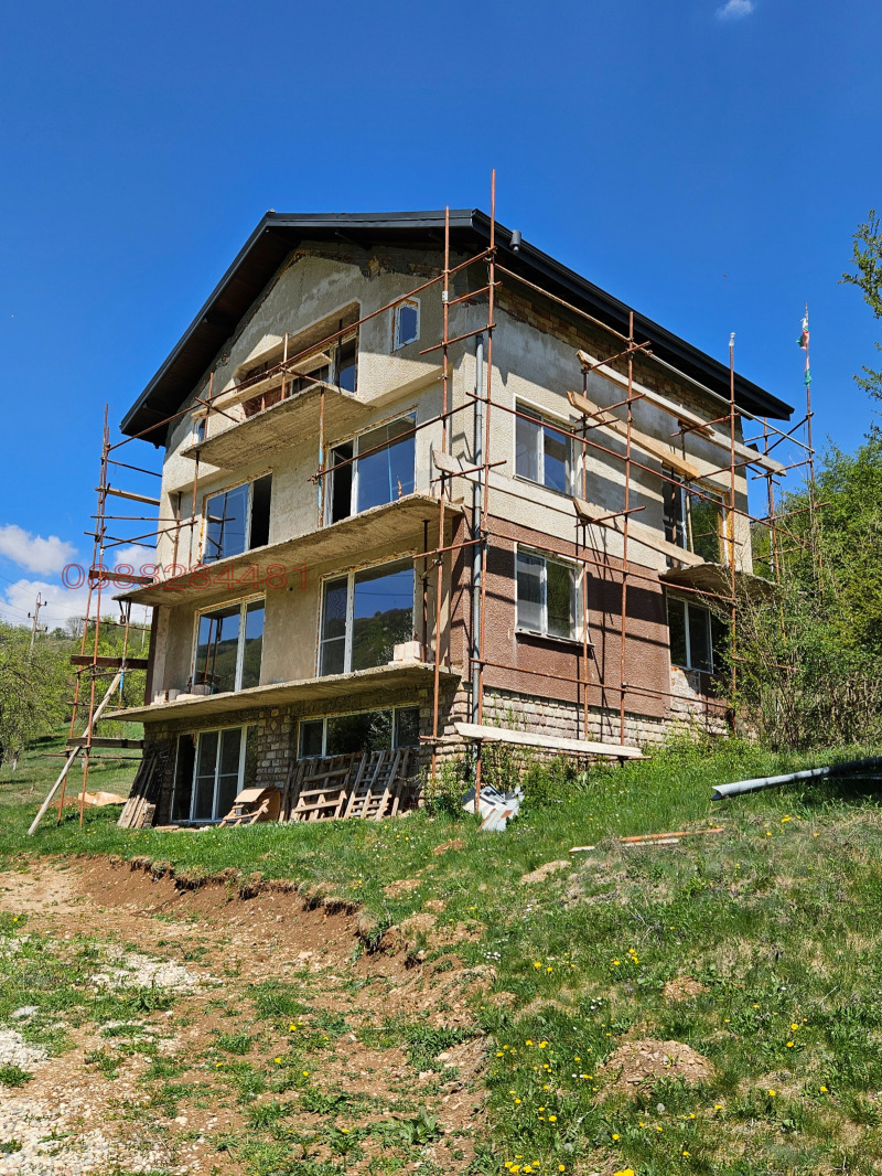 Na prodej  Dům oblast Sofia , Iskrec , 260 m2 | 41005513