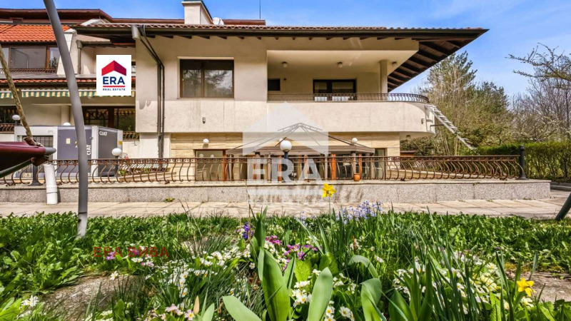 Продава КЪЩА, гр. София, м-т Киноцентъра, снимка 11 - Къщи - 53496499