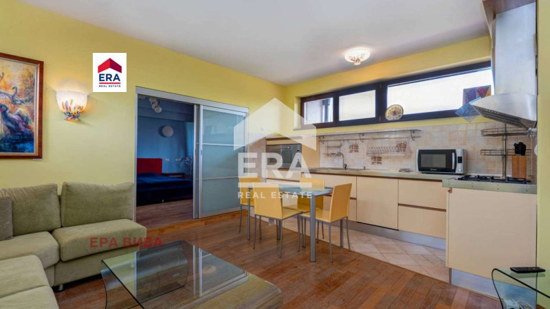 Продава КЪЩА, гр. София, м-т Киноцентъра, снимка 6 - Къщи - 53496499