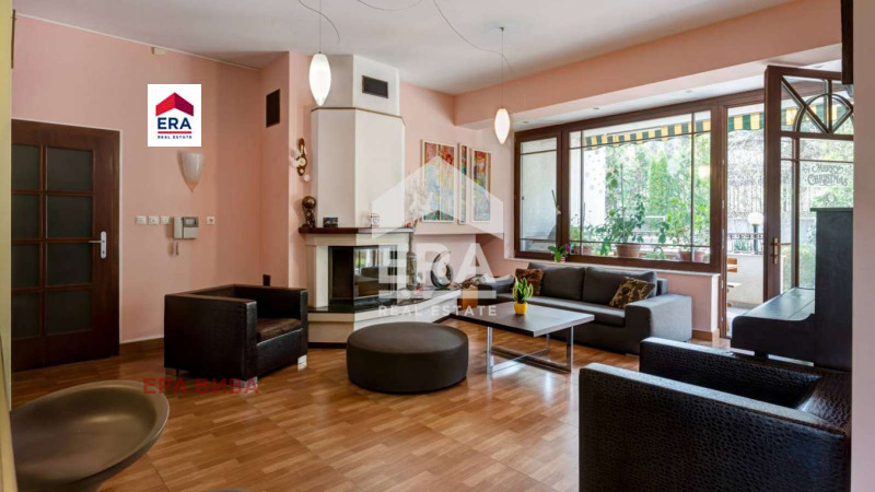 Продава КЪЩА, гр. София, м-т Киноцентъра, снимка 10 - Къщи - 53496499