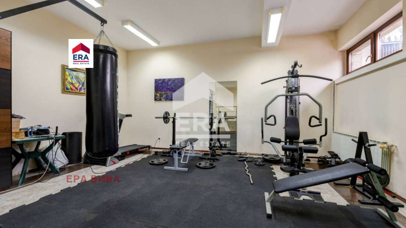 Продава КЪЩА, гр. София, м-т Киноцентъра, снимка 8 - Къщи - 53496499