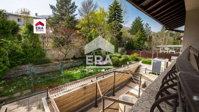 Продава КЪЩА, гр. София, м-т Киноцентъра, снимка 13 - Къщи - 53496499