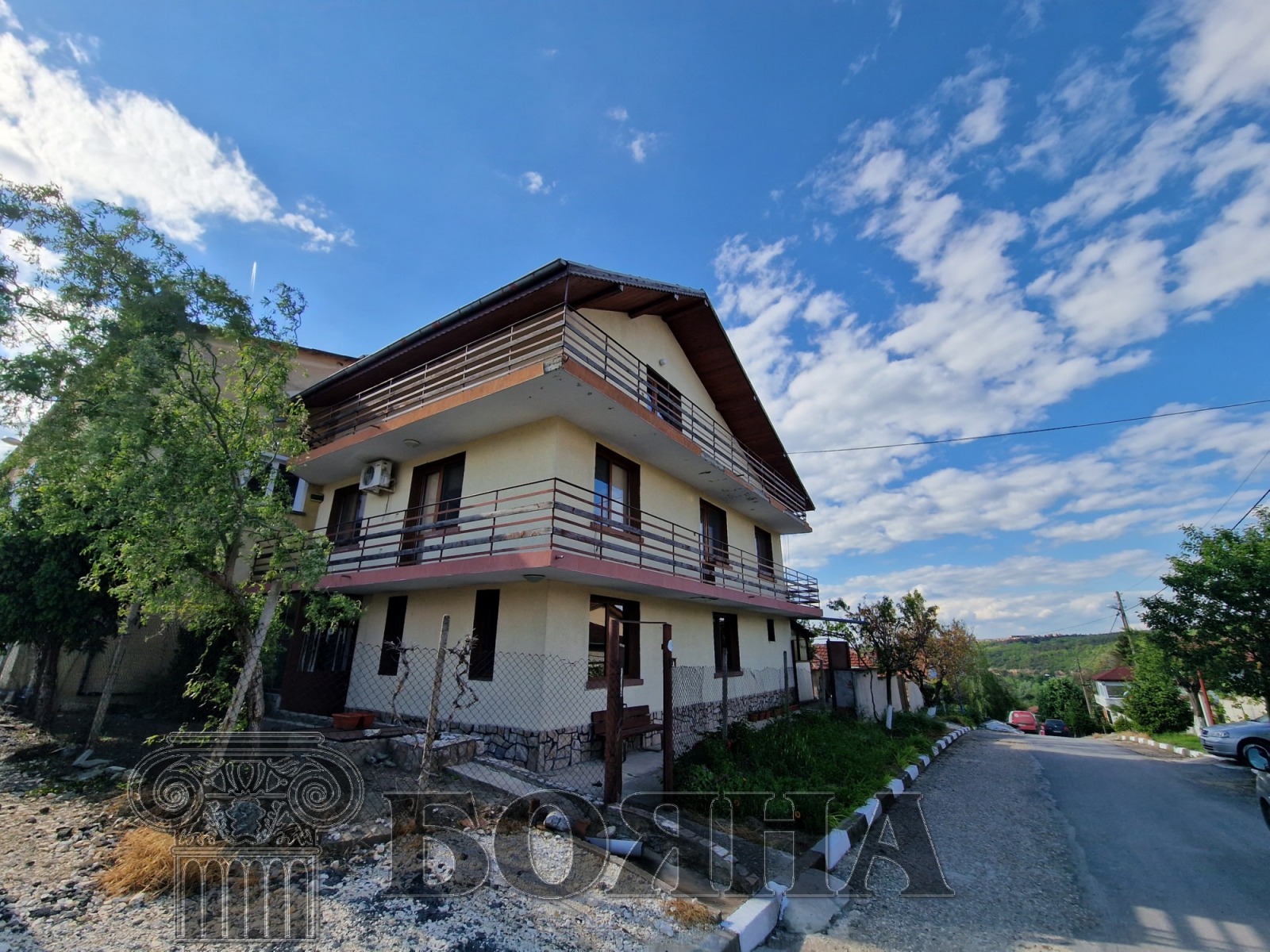 Продава КЪЩА, гр. Русе, Средна кула, снимка 2 - Къщи - 49353657