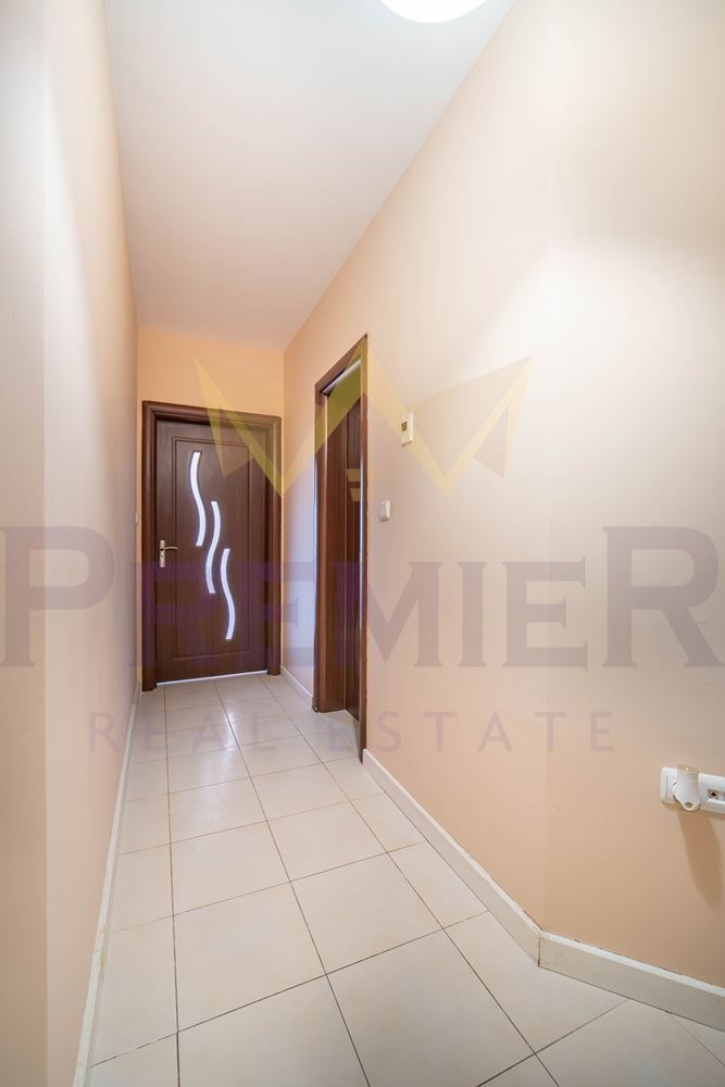 Продава  2-стаен град Варна , к.к. Св.Св. Константин и Елена , 93 кв.м | 88468477 - изображение [10]