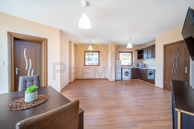 Продава  2-стаен град Варна , к.к. Св.Св. Константин и Елена , 93 кв.м | 88468477 - изображение [3]