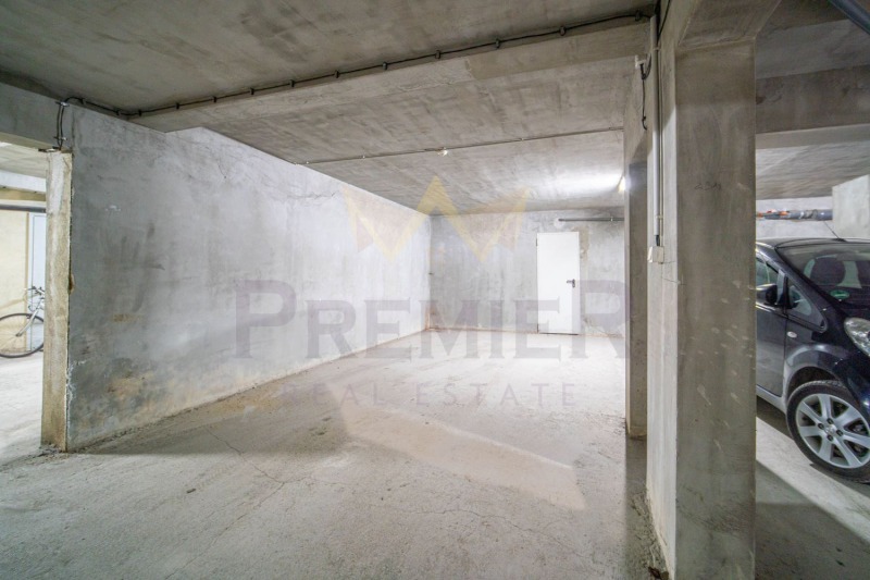 Продава  2-стаен град Варна , к.к. Св.Св. Константин и Елена , 93 кв.м | 88468477 - изображение [14]