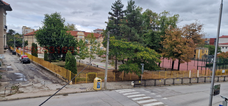 Продава 4-СТАЕН, гр. Ловеч, Център