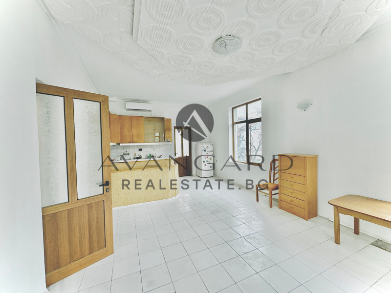 Te koop  Huis verdieping Plovdiv , Tsentar , 115 m² | 95486816 - afbeelding [4]