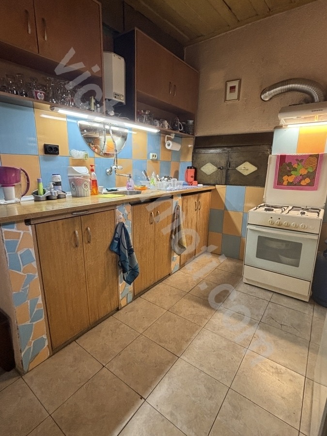 Продава КЪЩА, с. Пчелище, област Велико Търново, снимка 2 - Къщи - 54261776
