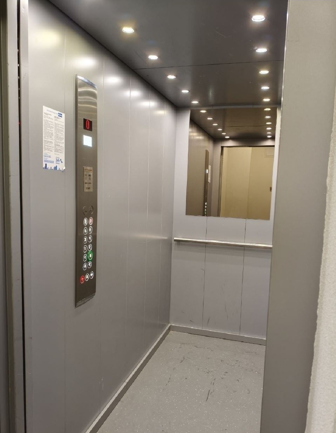 Продава 3-СТАЕН, гр. Варна, Бриз, снимка 7 - Апартаменти - 55185545