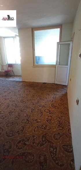 1 Schlafzimmer Wazraschdane 1, Warna