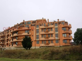 2-стаен, 92 кв.м, Галата