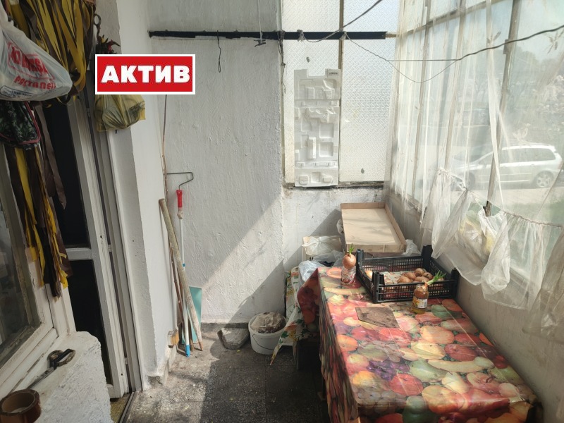 Продается  1 спальня Търговище , Запад 3 , 58 кв.м | 24975200 - изображение [4]