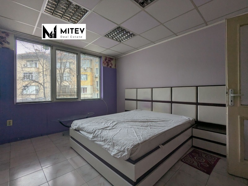 Продава 2-СТАЕН, гр. Пловдив, Център, снимка 5 - Апартаменти - 53464707