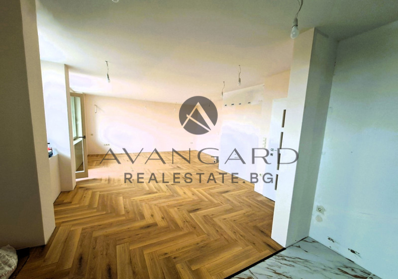 For Sale  2 bedroom Plovdiv , Tsentar , 160 sq.m | 46831441 - image [2]