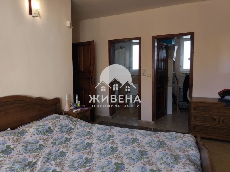 Продава КЪЩА, с. Соколово, област Добрич, снимка 11 - Къщи - 51355622