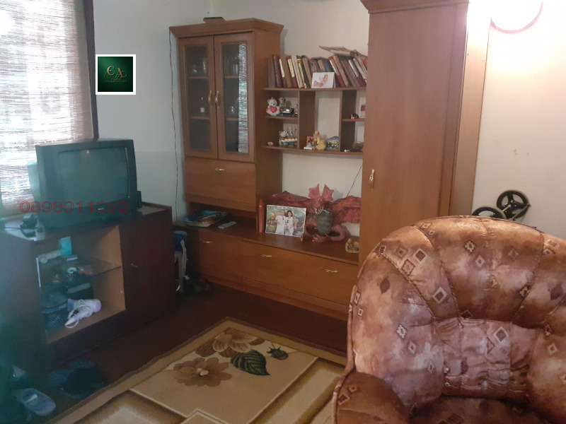 Продава КЪЩА, с. Невестино, област Кюстендил, снимка 3 - Къщи - 53465306