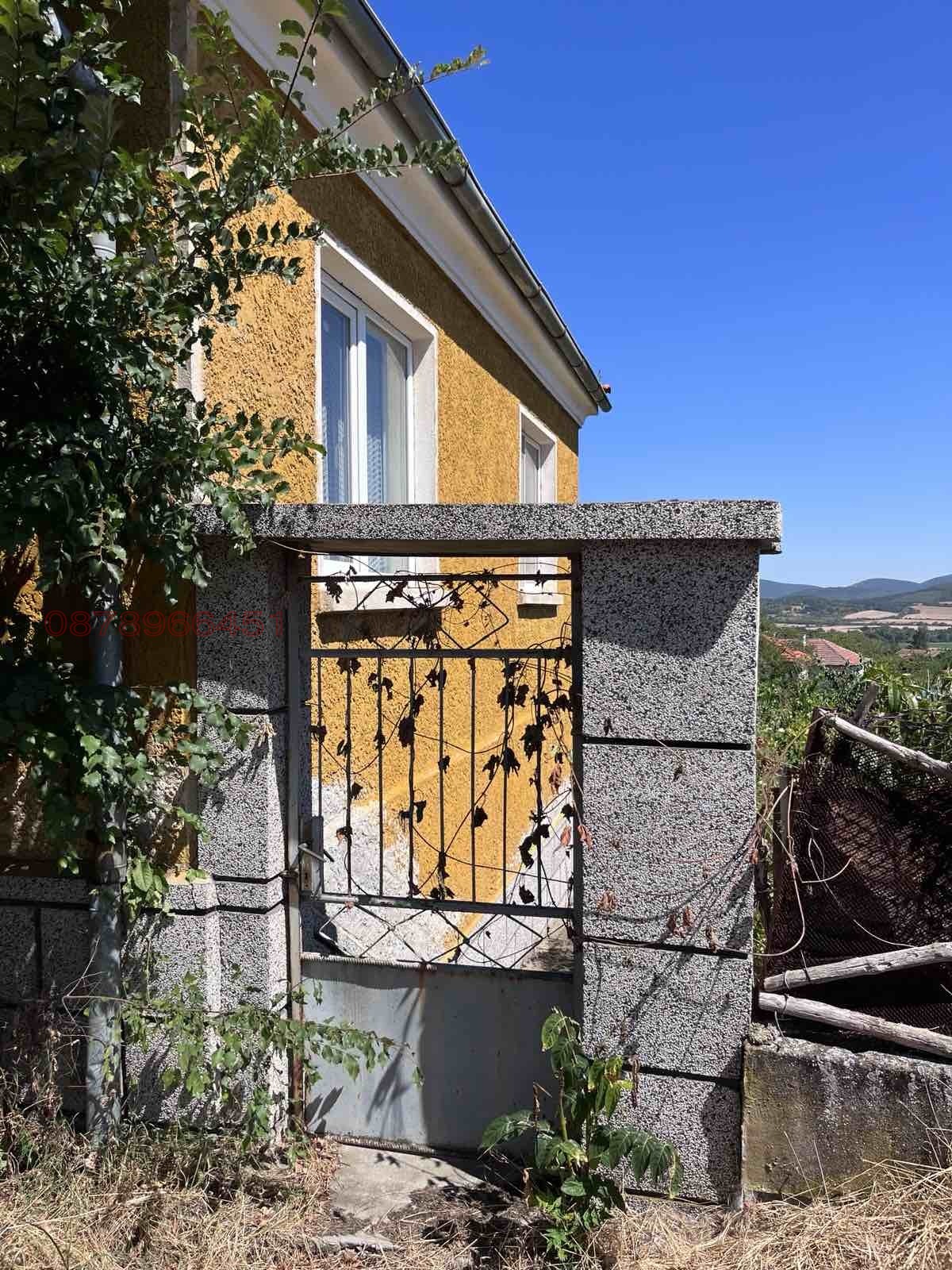 Продава КЪЩА, с. Близнец, област Сливен