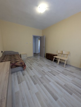 2 slaapkamers Bratja Miladinovi, Burgas 5