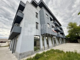 2 makuuhuonetta Družba 2, Sofia