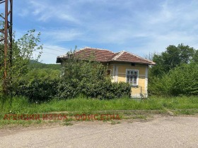 Ház Dolno Ozirovo, régió Montana