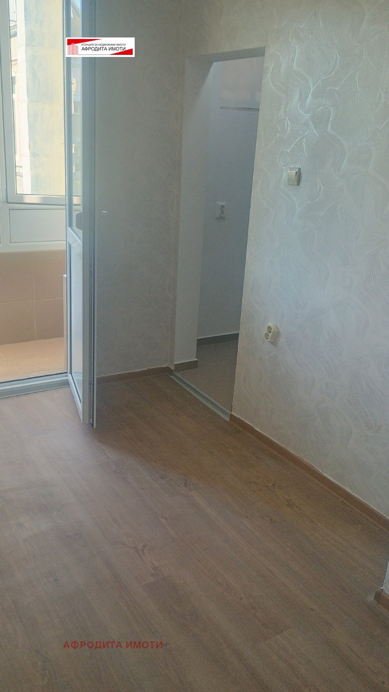 Продава 2-СТАЕН, гр. Стара Загора, Център, снимка 4 - Апартаменти - 52721160