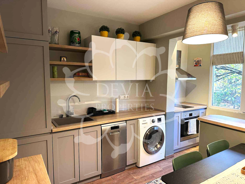 Продава 3-СТАЕН, гр. София, Оборище, снимка 5 - Апартаменти - 53147885