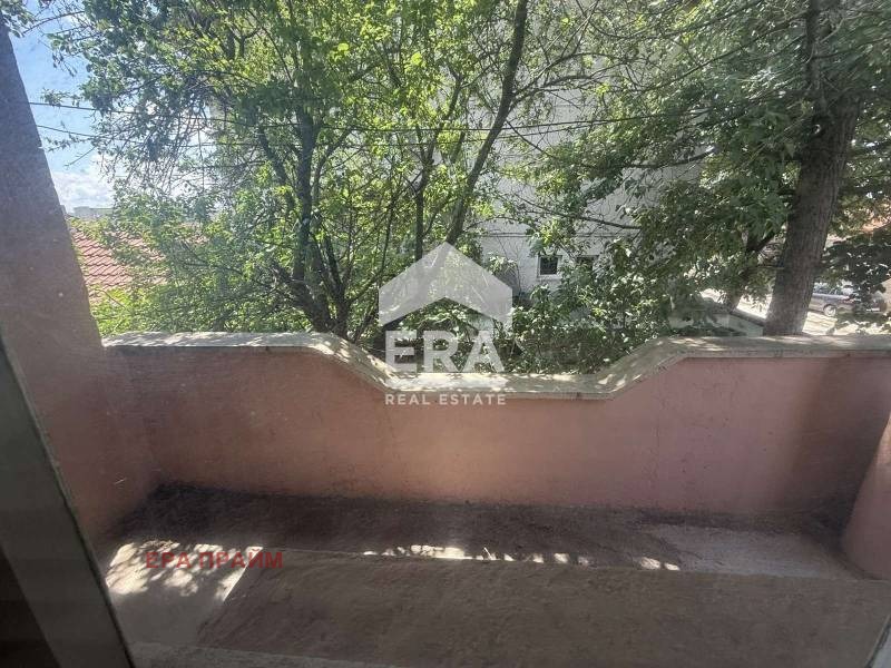 Продава ЕТАЖ ОТ КЪЩА, гр. Дългопол, област Варна, снимка 6 - Етаж от къща - 54756606